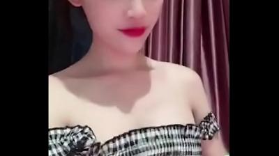 粉嫩绝品！美女自慰自拍视频流出，娇喘连连高潮迭起，私处特写让人欲火焚身！
