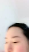 颜值不错丰满身材大奶(蜜桃的蜜)卫生间马桶上假屌骑乘，粉嫩逼逼抽插特写很是诱惑喜欢不要错过