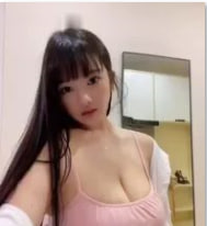 传说中的童颜巨乳！窒息式乳交让我欲罢不能！